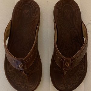 Olukai men's sandals size 42